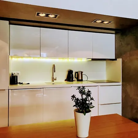 Marques De Pombal Terrace By Village Apartment *