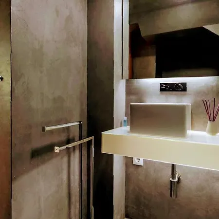 Marques De Pombal Terrace By Village Apartment *