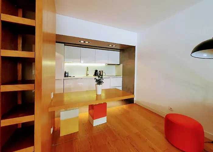 Marques De Pombal Terrace By Village *