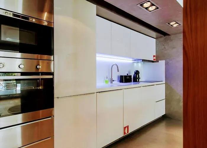 Marques De Pombal Terrace By Village