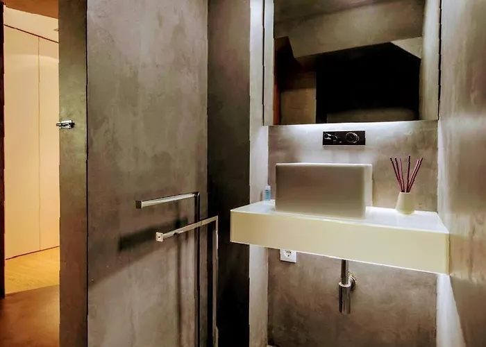 Marques De Pombal Terrace By Village Apartment *