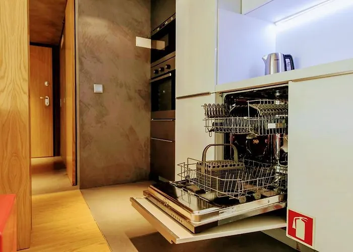 Marques De Pombal Terrace By Village Apartment Lisbon