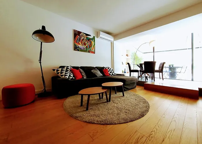 Marques De Pombal Terrace By Village Apartment Lisbon