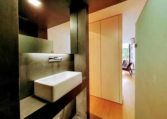 Marques De Pombal Terrace By Village