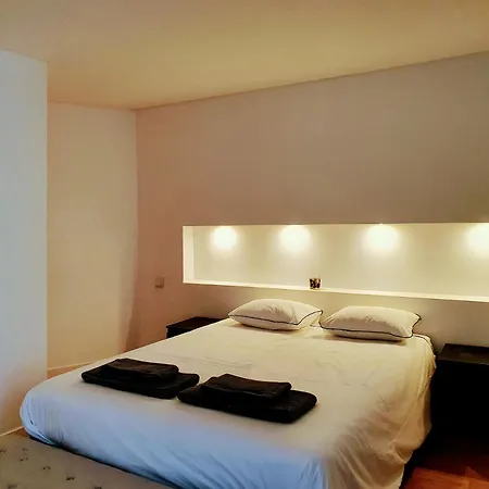 Marques De Pombal Terrace By Village Apartment